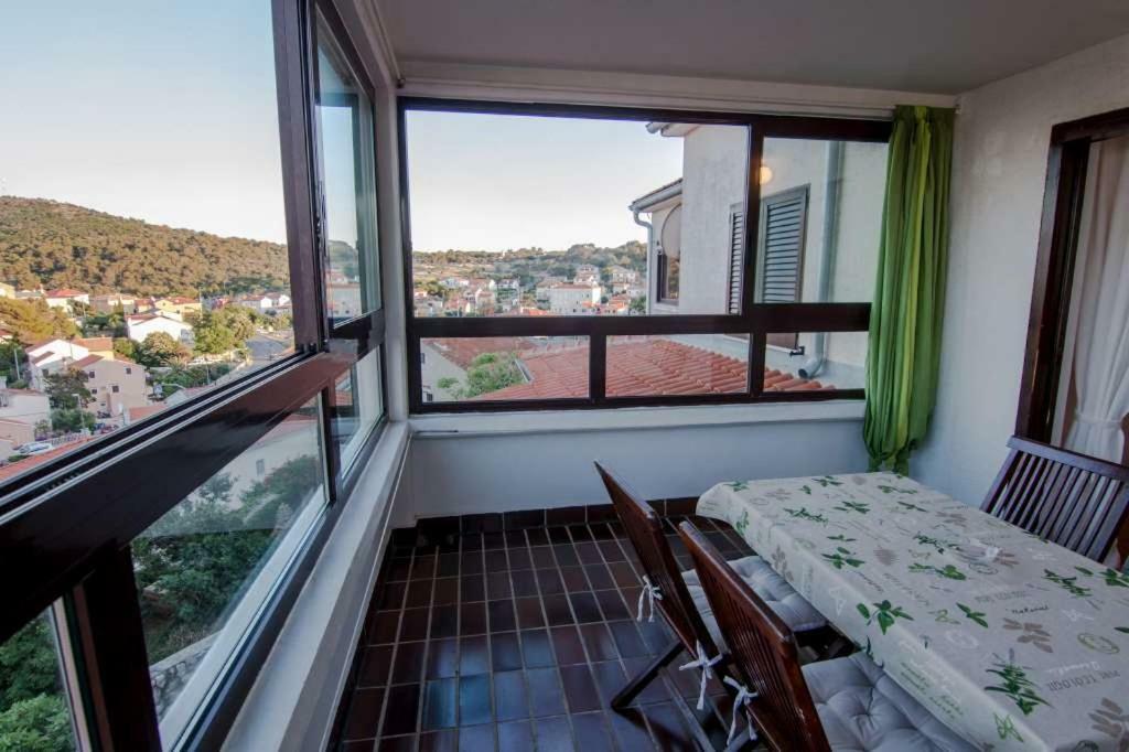 Апартаменты Sea View Мали-Лошинь Экстерьер фото